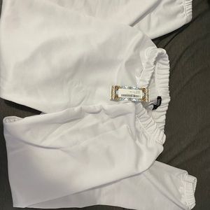 brand new white boohoo joggers